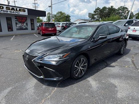 Used 2025 Lexus ES 300h F Sport FWD image 10