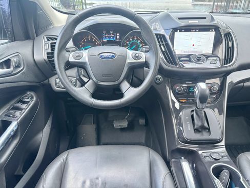 Used 2016 Ford Escape Titanium w/ Equipment Group 301A FWD image 12