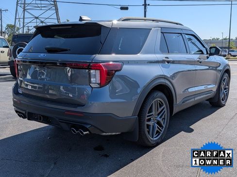 Certified 2025 Ford Explorer ST w/ Sun And Sound Package AWD/4WD image 4