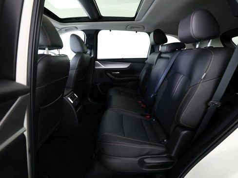 Used 2025 MAZDA CX-70 Plug-In Hybrid w/ Premium Pkg image 15