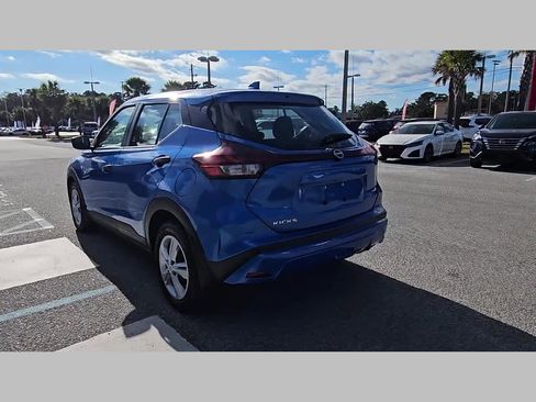 Used 2024 Nissan Kicks S image 32