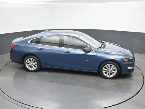 Used 2024 Chevrolet Malibu LT FWD image 32