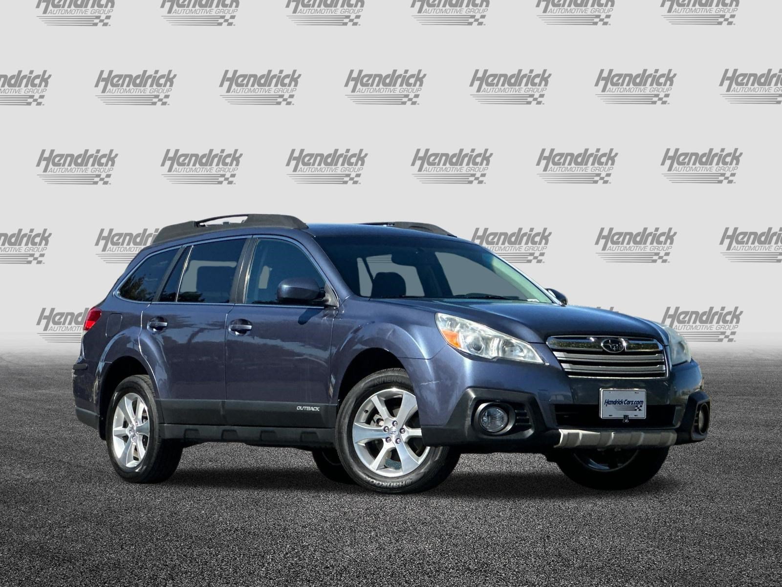 Used 2013 Subaru Outback 2.5i Limited AWD/4WD image 2