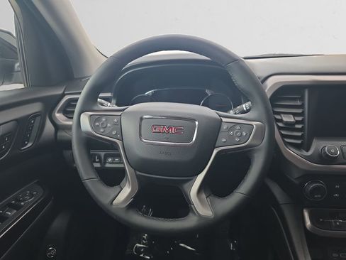 Used 2023 GMC Acadia AT4 w/ Technology Package image 14