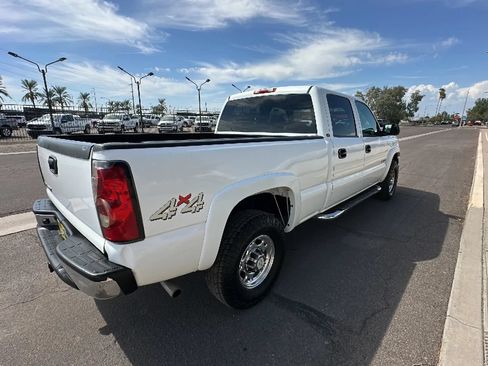 Used 2007 Chevrolet Silverado 1500 LT w/ Skid Plate Package AWD/4WD image 5