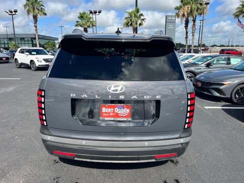 Certified 2026 Hyundai Palisade SEL FWD image 5