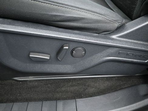 Certified 2022 Ford F150 XLT w/ Equipment Group 302A High image 12