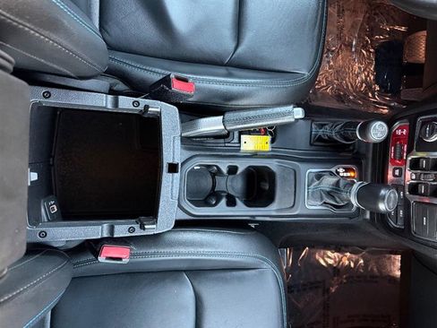 Used 2021 Jeep Wrangler Unlimited Rubicon 4xe w/ Steel Bumper Group image 36