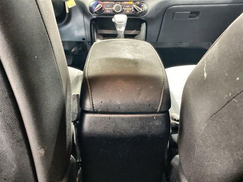 Used 2021 Kia Soul LX FWD image 22