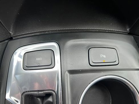 Certified 2024 Chevrolet Equinox LT image 25