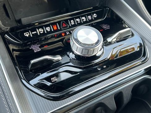 Certified 2024 Jeep Grand Wagoneer Series II w/ Quick Order Packagew 28T image 33