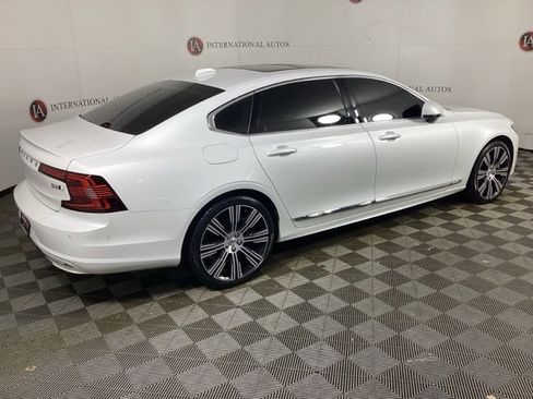 Certified 2023 Volvo S90 B6 Plus w/ Protection Package Premier image 4