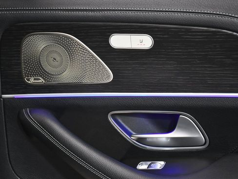 Used 2024 Mercedes-Benz GLE 450 4MATIC image 15