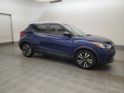Used 2019 Nissan Kicks SV FWD image 11