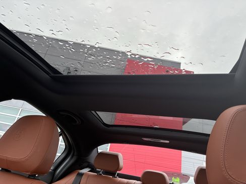 Certified 2022 Alfa Romeo Giulia Ti image 25