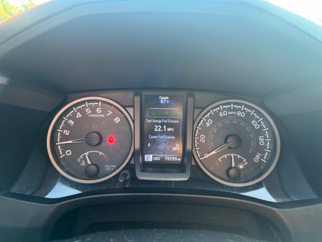 Used 2018 Toyota Tacoma TRD Sport AWD/4WD image 20