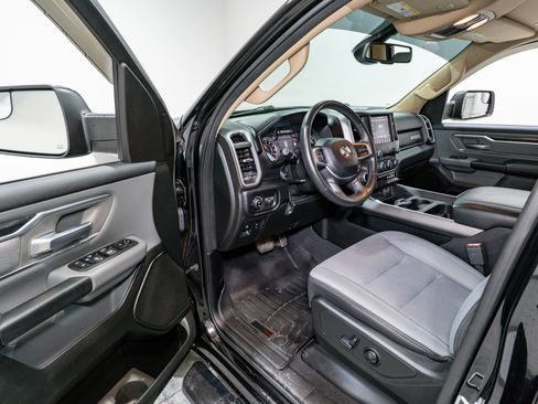 Used 2019 RAM 1500 Big Horn image 13