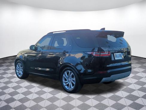 Used 2018 Land Rover Discovery HSE AWD/4WD image 3