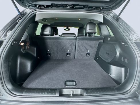 Used 2022 Jeep Cherokee Trailhawk w/ Sound & Nav Group image 28