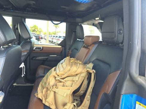 Used 2024 Ford Bronco Outer Banks image 11