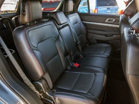 Used 2019 Ford Explorer Sport w/ Equipment Group 401A AWD/4WD image 12