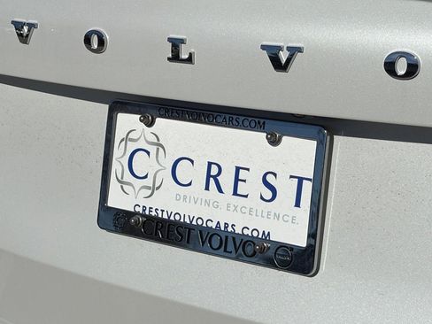 New 2026 Volvo XC90 B6 Ultra w/ Lounge Package image 6