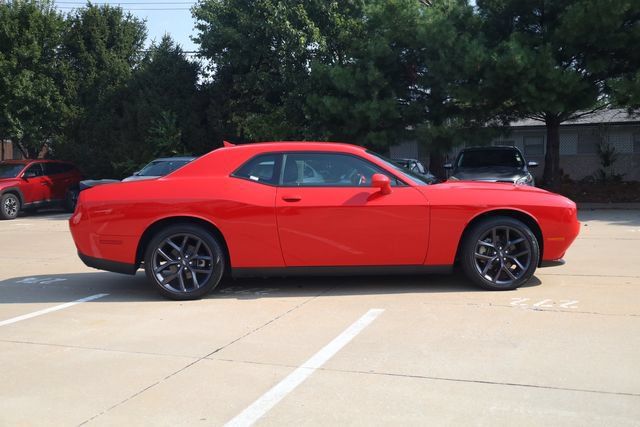 Used 2023 Dodge Challenger SXT w/ Plus Package RWD image 5