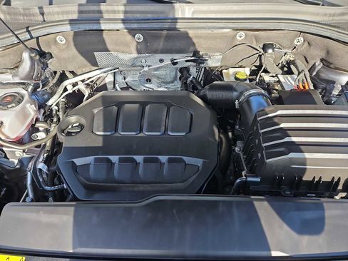 Certified 2024 Volkswagen Atlas SEL image 39