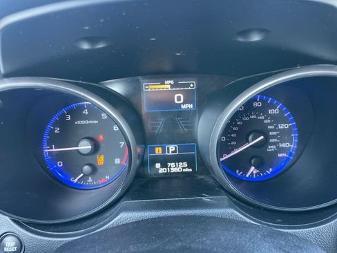 Used 2018 Subaru Outback 2.5i Limited AWD/4WD image 9