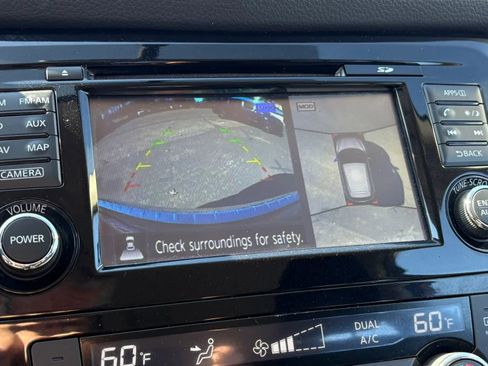 Used 2017 Nissan Rogue Sport SV w/ SV Premium Package image 19