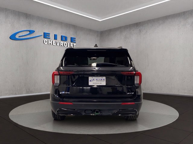 Used 2018 Ford Escape Titanium w/ Ford Safe & Smart Package AWD/4WD image 52