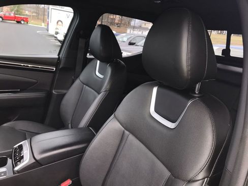 Used 2023 Hyundai Santa Cruz Limited image 11