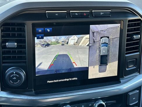 Used 2023 Ford F150 Lariat w/ Trailer Tow Package image 19