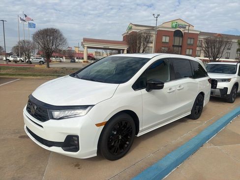 New 2026 Honda Odyssey Sport-L image 4