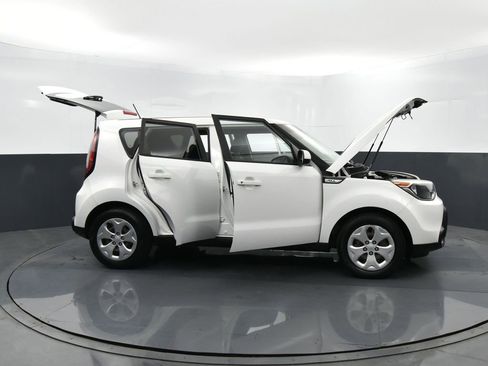 Used 2015 Kia Soul image 38
