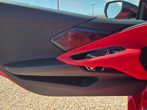 Used 2025 Chevrolet Corvette Stingray Preferred Cpe w/ Z51 Performance Package RWD image 12