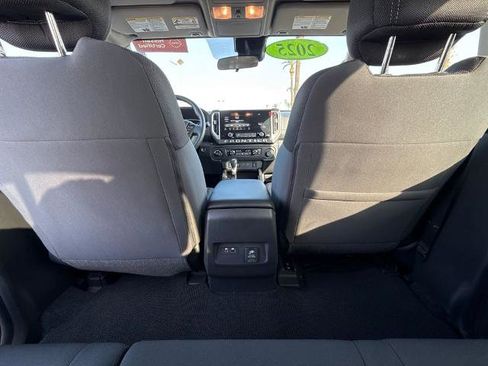 Certified 2025 Nissan Frontier SV w/ SV Convenience Package image 14