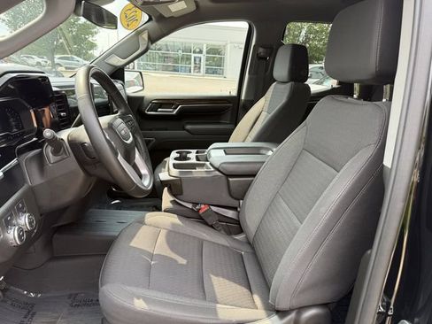 Used 2023 GMC Sierra 1500 Elevation w/ LPO, Elevation Black Package AWD/4WD image 7