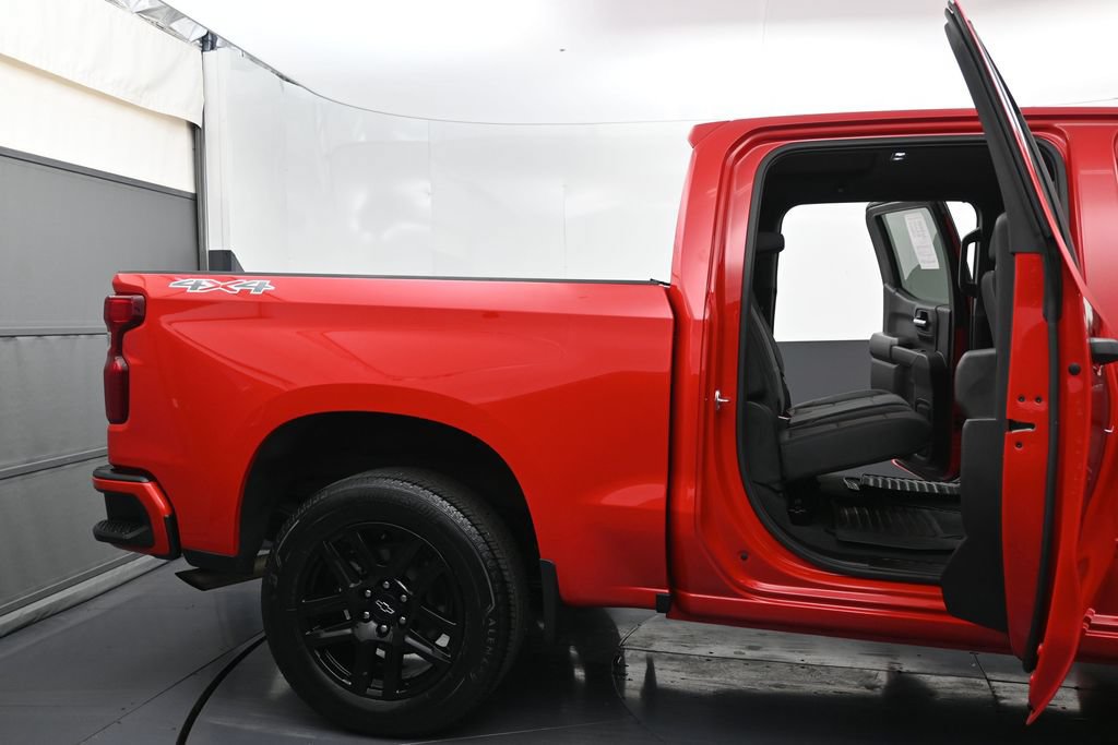 Certified 2024 Chevrolet Silverado 1500 Custom w/ LPO, Dark Essentials Package AWD/4WD image 10