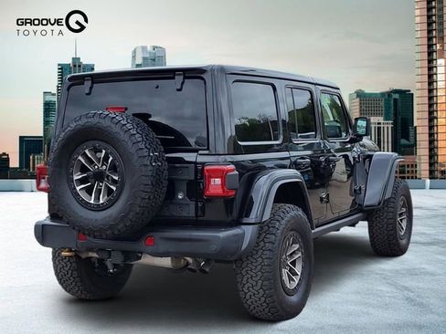 Used 2024 Jeep Wrangler Unlimited Rubicon 392 AWD/4WD image 6