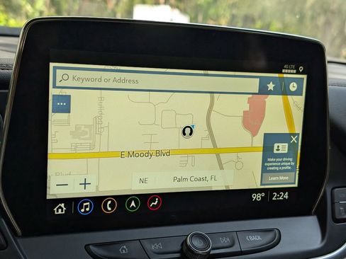Used 2024 Chevrolet Blazer Premier w/ Enhanced Convenience Package FWD image 26