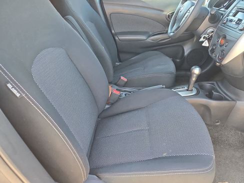 Used 2016 Nissan Versa SV image 20