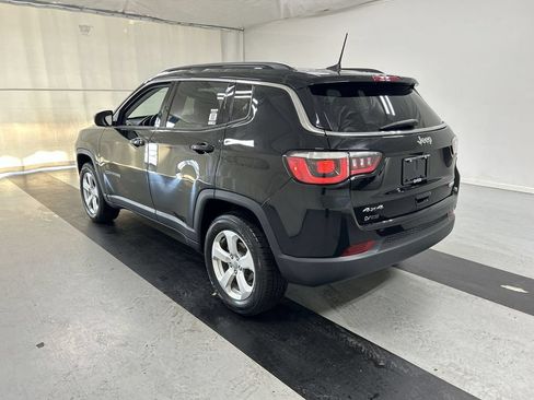 Used 2020 Jeep Compass Latitude w/ Popular Equipment Group AWD/4WD image 7