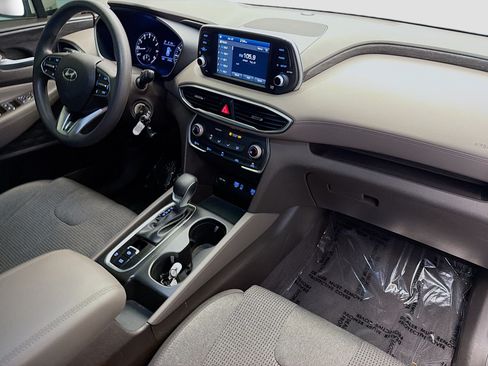 Used 2019 Hyundai Santa Fe SE FWD image 11