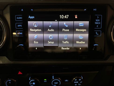 Used 2019 Toyota Tacoma TRD Off-Road image 30