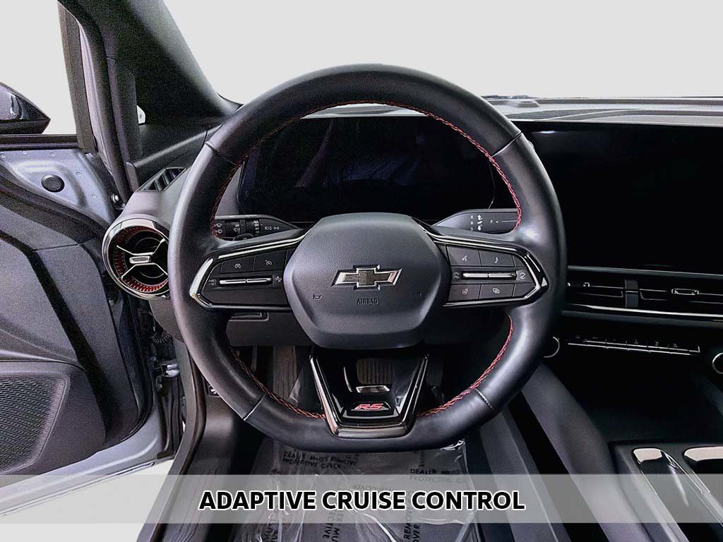 Used 2025 Chevrolet Equinox EV RS FWD image 4