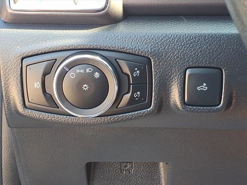 Used 2023 Ford Ranger Lariat w/ Equipment Group 501A High image 16