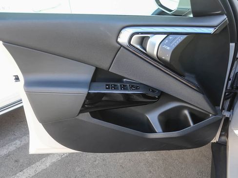 New 2026 BMW X3 xDrive30 image 17