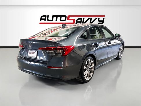 Used 2024 Honda Civic Touring image 7