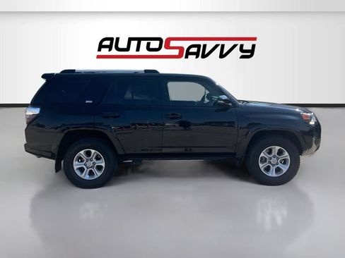 Used 2024 Toyota 4Runner SR5 Premium w/ Moonroof Package RWD image 8